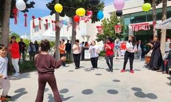 Bodrum'da Özel Çocukların 23 Nisan Coşkusu Sahneye Yansıdı