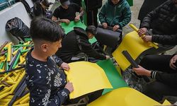 Bursaspor Taraftarından Şampiyonluk Maçına 40 Bin Kartonlu Koreografi