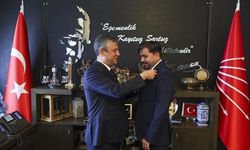 CHP, Arif Kocabıyık'ın Üyelik İşlemlerini Askıya Aldı