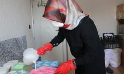 Çocuk Gelişimi Uzmanı Asya Yavuz'dan 81 İle Ulaşan Taş Boyama Atölyesi