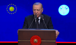 Cumhurbaşkanı Erdoğan'dan 23 Nisan'da Çocuklara Milli Değerler ve Sanal Dünya Uyarısı