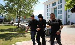 Denizli'de Bıçaklı Kavgada Hayatını Kaybeden Genç, Arkadaşını Öldüren Şüpheli Tutuklandı