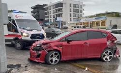 Denizli'de Zincirleme Trafik Kazasında 4 Kişi Yaralandı