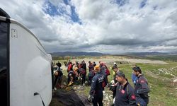 Diyarbakır'da Yolcu Otobüsü Devrildi: 1 Ölü, 13 Yaralı