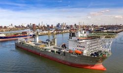 Dünyanın En Büyük Deniz Altı Kaya Yerleştirme Gemisi Windpiper Hollanda'da Son Hazırlıklarını Yapıyor