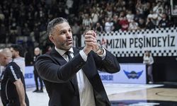 Dusan Alimpijevic, BKT EuroCup'ta Yılın Başantrenörü Ödülünü İkinci Kez Kazandı