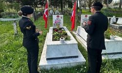 Düzce Jandarma Şehit Murat Demir'i Kabri Başında Andı