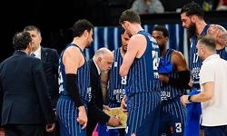 EuroLeague'den Anadolu Efes'e Maaş Bütçesi Aşımı Nedeniyle Para Cezası