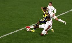 Fenerbahçe-Beşiktaş Derbisinde Yasin Kol'un Penaltı Kararı Tartışma Yarattı