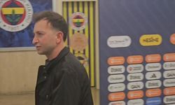 Fenerbahçe-Beşiktaş Mücadelesinde Hakem Yasin Kol'un Stat Ayrılışı