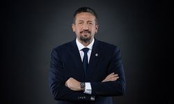 FIBA, Hidayet Türkoğlu'nu 'Uluslararası Basketbol Efsanesi' Olarak Anlattı