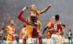 Galatasaray, Derbide Fenerbahçe'yi 3-0 Yenerek Zirveye Yaklaştı