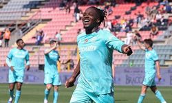 Galatasaray, İngiliz Sol Kanat Oyuncusunu Kadrosuna Katıyor