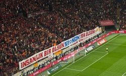 Galatasaray Taraftarlarından İsrail'e Protesto: 'İnsanlık Bir Olsun, Siyonizm Yok Olsun!'