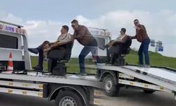 Hayrabolu'da Berberden Sıradışı Hizmet: Müşterisini Çekici Üzerinde Tıraş Etti