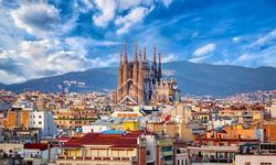 İspanya'da 500 binden fazla düzensiz göçmen için yasallaştırma süreci başladı