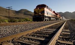 İsrail'den İran'a Tren Güvenliği Uyarısı