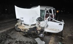 İzmir Ödemiş'te 3 Araçlı Kaza: 4 Kişi Yaralandı