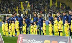 Kadıköy'de Ederson'a Tepki: Taraftarlar Islıklarla Protesto Etti