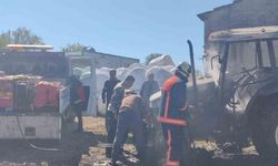 Keşan'da Bahçede Park Halindeki Traktör Yangında Küle Döndü