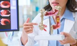 Kolon Kanserinde Erkeklerde Risk Daha Yüksek: Erken Belirtilere Dikkat