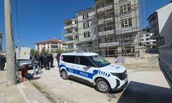 Kütahya'da İskele Çökmesi: 2 İşçi Yaralandı