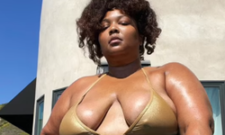 Lizzo, 38. Doğum Gününde Cesur Mini Elbisesiyle Göz Kamaştırdı