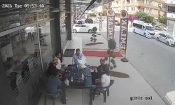 Mersin'de 5. Kattan Uçan Tavuk Masaya Düştü