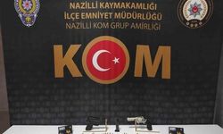 Nazilli'de İş Yerinde Ruhsatsız Silahlar Ele Geçirildi