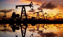 Petrol Fiyatları 4 Yılın Zirvesine Yükseldi