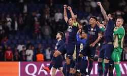 PSG, Liverpool'u Evinde 2-0 Yenerek Avantaj Sağladı