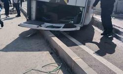 Samsun'da Minibüs Devrildi: 1 Kişi Yaralandı