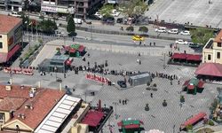 Samsunspor-Galatasaray Maçı İçin Bilet Kuyrukları Uzadı