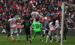Samsunspor-Konyaspor Maçı Son Saniye Penaltısıyla 2-2 Berabere Sonuçlandı