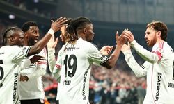 Spor Yazarları Beşiktaş-Corendon Alanyaspor Karşılaşmasını Değerlendirdi