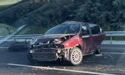 Tarsus'ta Trafik Kazası: 1 Ölü, 2 Yaralı