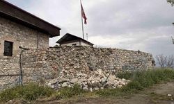 Tokat'taki Tarihi Zile Kalesi'nde Yağışlar Nedeniyle Kısmi Çökme Meydana Geldi