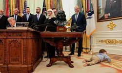 Trump'ın Beyaz Saray Etkinliğinde İşitme Engelli Çocuğun Sevinci