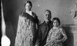 Yeni Zelanda'da Māori Aileleri Mide Kanseri Riskine Karşı Mide Ameliyatı Yaptırıyor