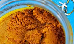 Zerdeçal Aktarlarda Yoğun İlgi Görüyor