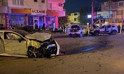 Adana Kozan'da Trafik Kazası: 1 Ölü, 4 Yaralı