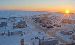 Alaska'nın Utqiagvik Kentinde Güneş 84 Gün Boyunca Batmayacak
