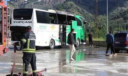 Amasya Otobüs Terminalinde Park Halindeki Yolcu Otobüsü Yandı