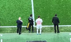 Antalyaspor'da Sakatlık Şoku: İki Oyuncu Aynı Maçta Oyunu Terk Etti
