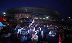 Arsenal, 22 Yıl Aradan Sonra Premier Lig Şampiyonu Oldu