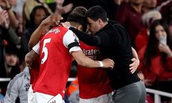 Arsenal, 22 Yıl Sonra Şampiyonluğa Bir Adım Daha Yaklaştı