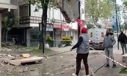 Avcılar'daki Yıkım Çalışmalarında Bayrak Duyarlılığı