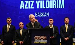 Aziz Yıldırım, Fenerbahçe Teknik Direktörlüğü İçin Montella'yı İşaret Etti
