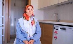 Bakan Kurum, Depremzedelerin Yeni Evlerindeki Bayram Sevincini Paylaştı