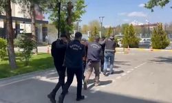 Batman'da Silah Kaçakçılığı Operasyonu: 13 Tabanca Ele Geçirildi